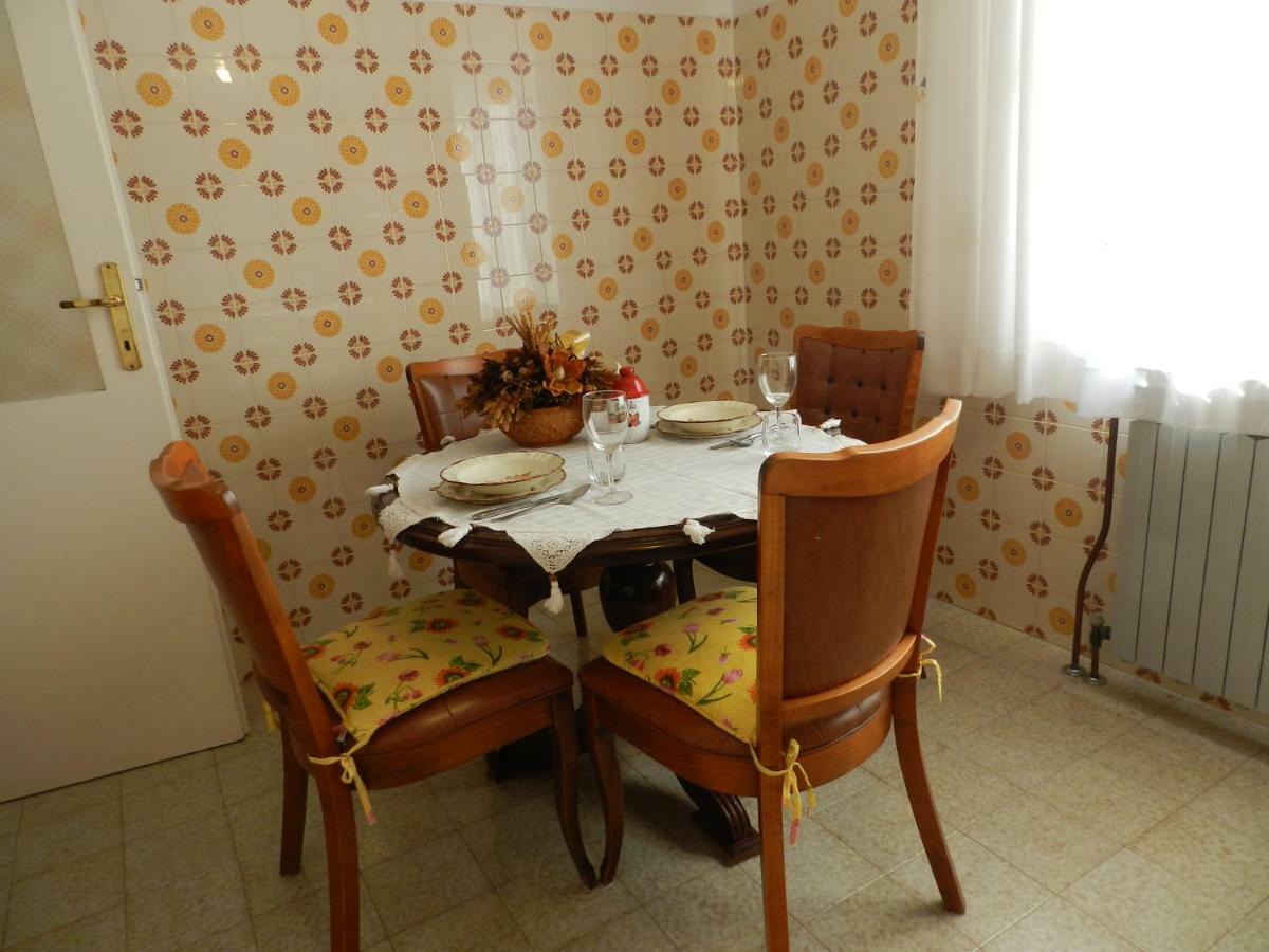 Antonio Apartment Ровин Екстериор снимка